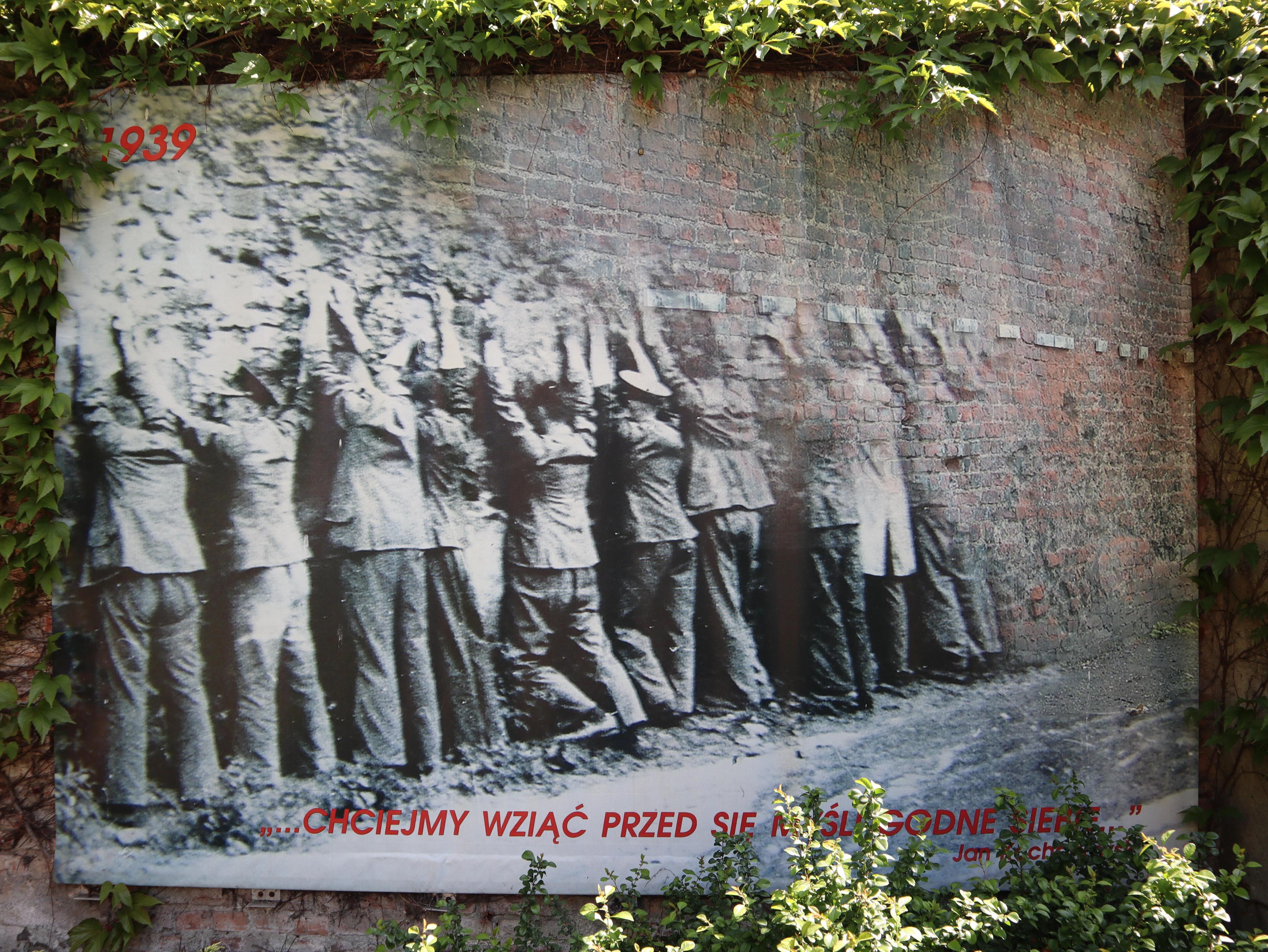 Mural depicting people